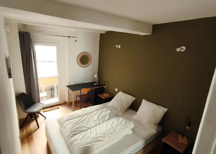 Cozy 50 M2 - Balcony & Air Conditioning! Heart Of Old شقة *