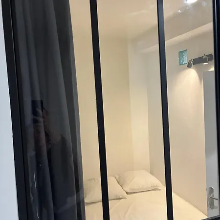 Cozy 50 M2 - Balcony & Air Conditioning! Heart Of Old